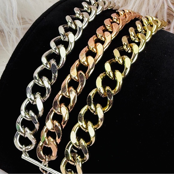 Beautiful, silvertone goldtone rose tone, tricolored, chunky chain bracelet - Picture 6 of 9